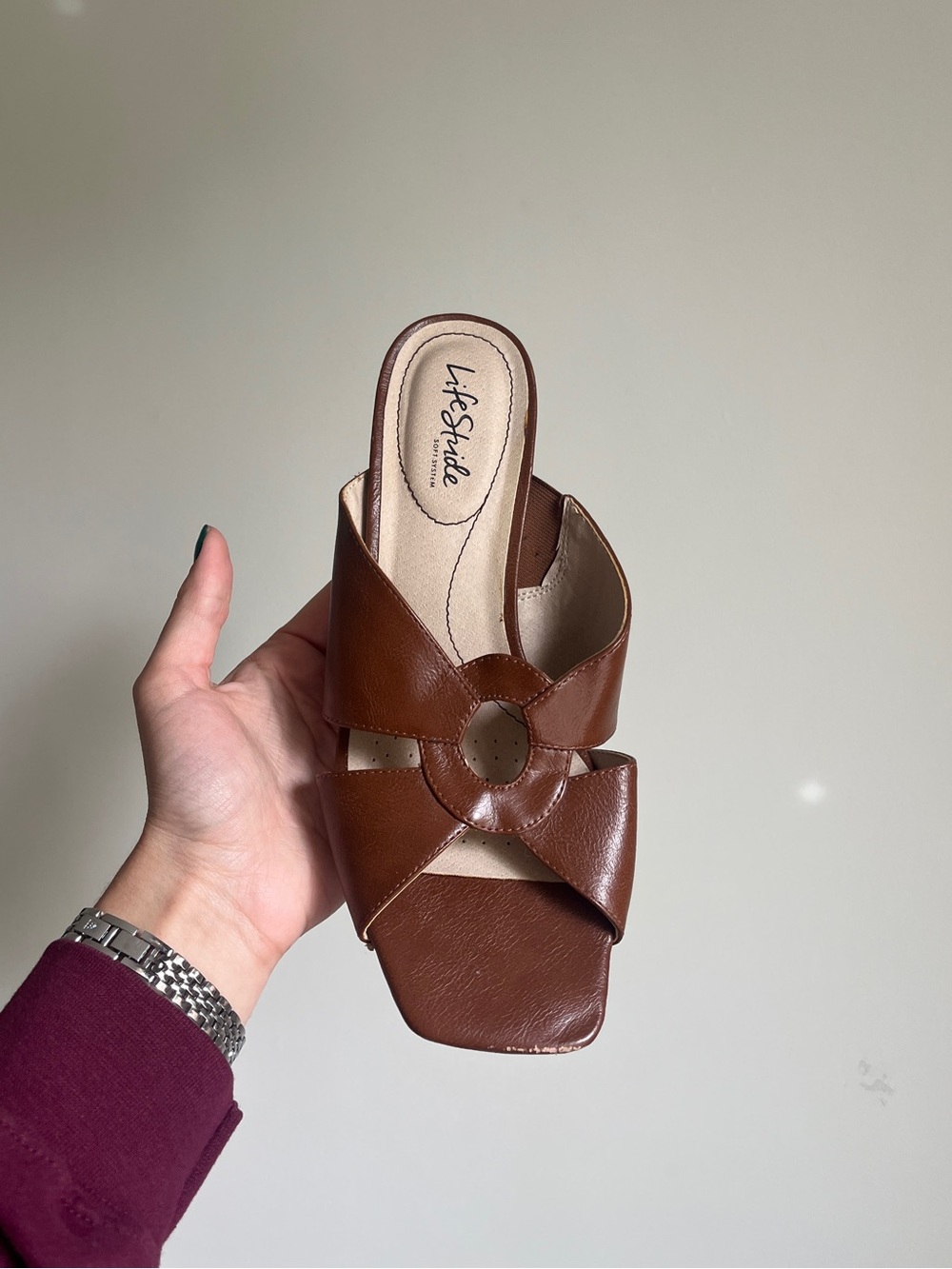 Size 9 Lifestride Brown Leather Heels